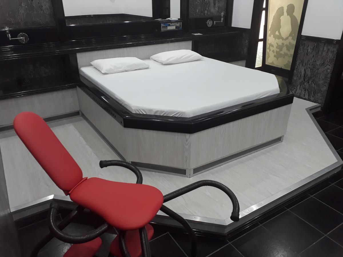 Motel Casa Branca Блуменау Экстерьер фото