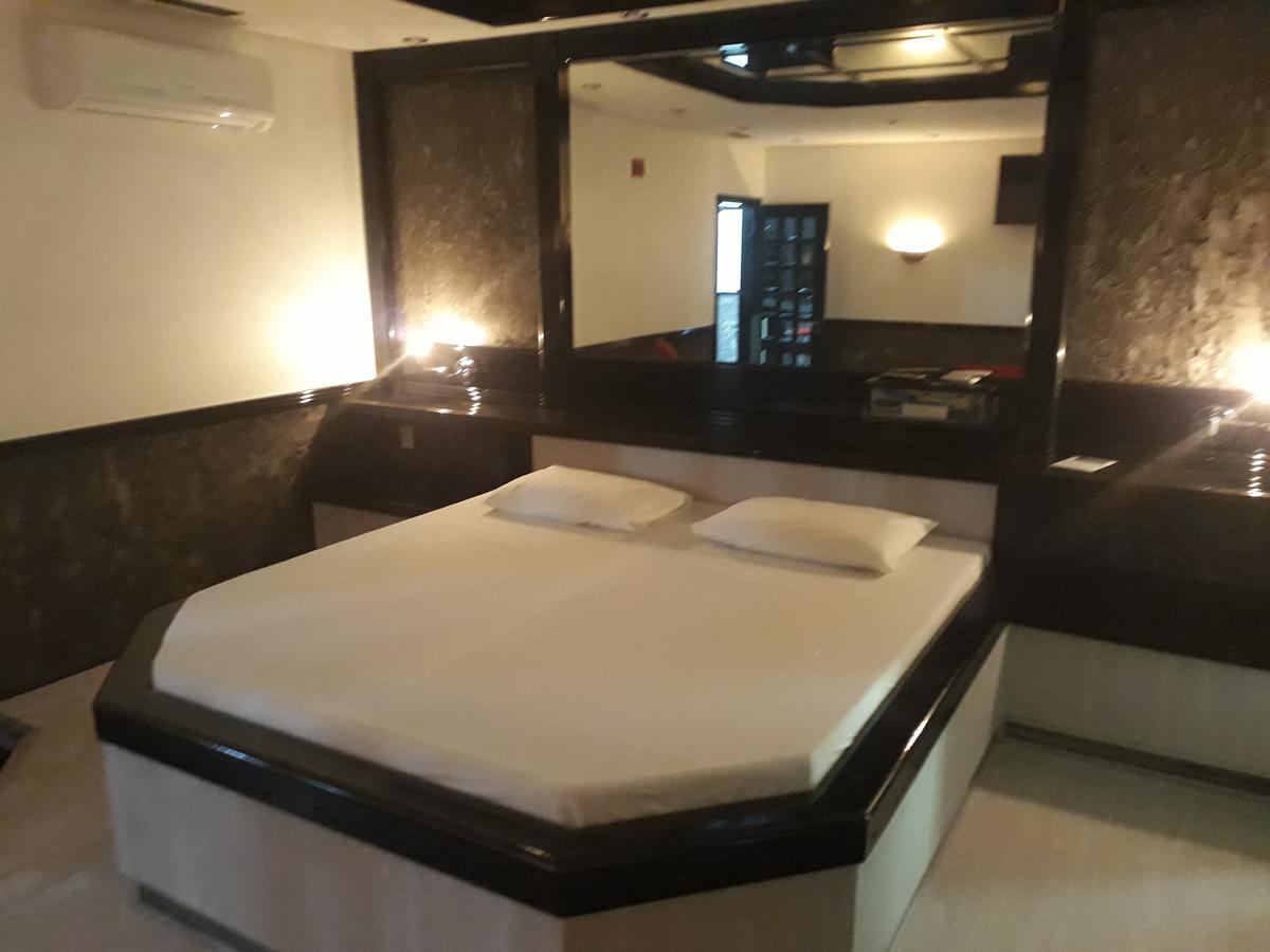 Motel Casa Branca Блуменау Экстерьер фото